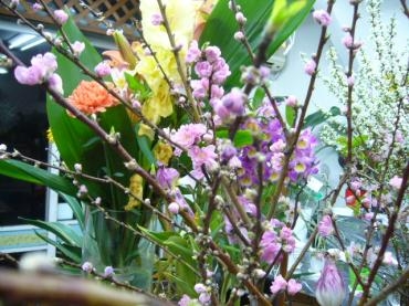 ネコが飾られてました｜「フローリスト柴田」　（山形県酒田市の花キューピット加盟店 花屋）のブログ